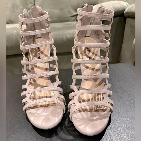 Call it Spring Gladiator Heels, size 8 - Picture 2 of 3